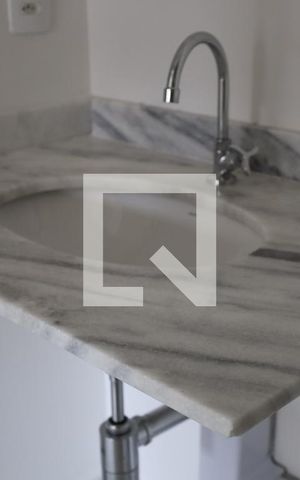 Apartamento à venda com 31m², 1 quarto e sem vagaBanheiro