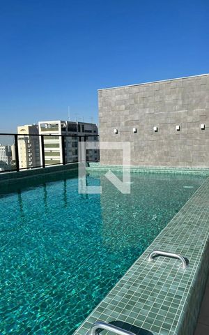 Apartamento à venda com 31m², 1 quarto e sem vagaÁrea comum - Piscina