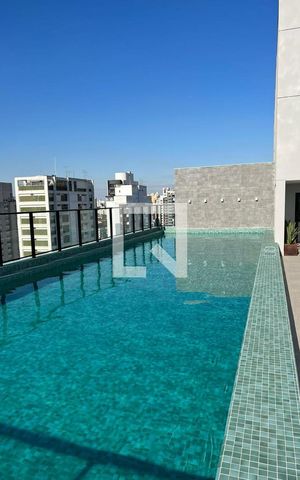 Apartamento à venda com 31m², 1 quarto e sem vagaÁrea comum - Piscina