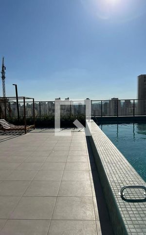 Apartamento à venda com 31m², 1 quarto e sem vagaÁrea comum - Piscina