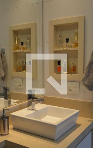 Apartamento para alugar com 69m², 2 quartos e 1 vagaBanheiro da Suíte
