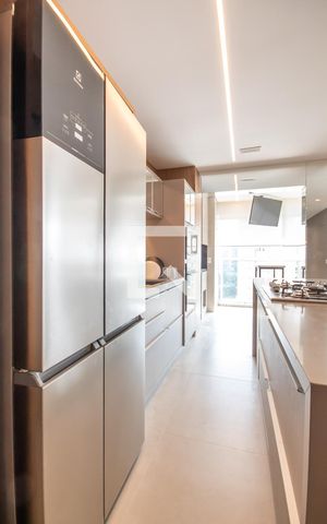 Apartamento à venda com 111m², 2 quartos e 2 vagas Apartamento à venda com 111m², 2 quartos e 2 vagasCozinha