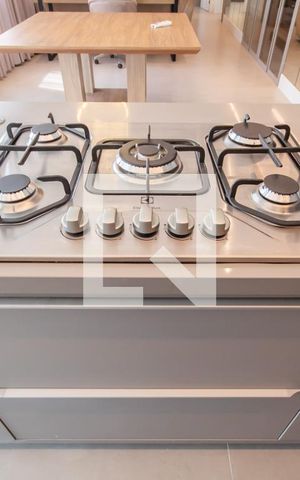 Apartamento à venda com 111m², 2 quartos e 2 vagas Apartamento à venda com 111m², 2 quartos e 2 vagasCozinha