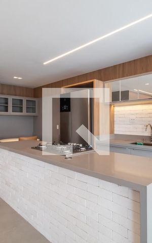 Apartamento à venda com 111m², 2 quartos e 2 vagas Apartamento à venda com 111m², 2 quartos e 2 vagasCozinha