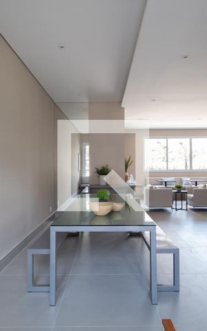 Apartamento à venda com 111m², 2 quartos e 2 vagas Apartamento à venda com 111m², 2 quartos e 2 vagasÁrea comum - Salão de festas