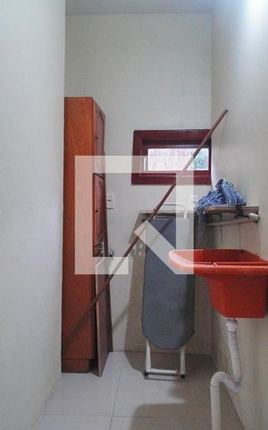 Casa à venda com 160m², 2 quartos e 2 vagasÁrea de Serviço