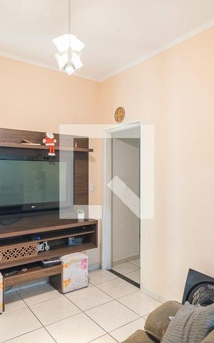 Casa à venda com 150m², 3 quartos e 2 vagas Casa à venda com 150m², 3 quartos e 2 vagasSala