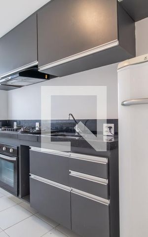 Apartamento à venda com 42m², 2 quartos e sem vaga Apartamento à venda com 42m², 2 quartos e sem vagaCozinha e Área de Serviço