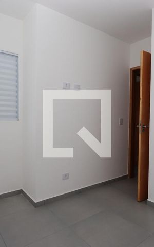 Apartamento para alugar com 45m², 2 quartos e 1 vagaQuarto