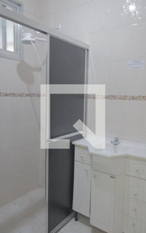 Apartamento para alugar com 76m², 2 quartos e 1 vagaBanheiro