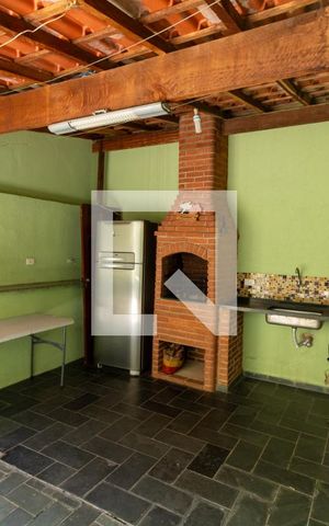 Casa à venda com 237m², 4 quartos e 4 vagas Casa à venda com 237m², 4 quartos e 4 vagasChurrasqueira