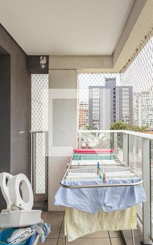 Apartamento à venda com 90m², 2 quartos e 2 vagasVaranda da Suíte