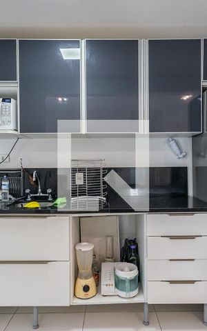 Apartamento à venda com 90m², 2 quartos e 2 vagasCozinha