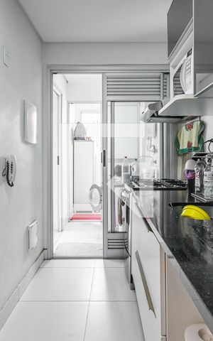 Apartamento à venda com 90m², 2 quartos e 2 vagasCozinha