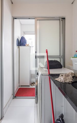 Apartamento à venda com 90m², 2 quartos e 2 vagasÁrea de Serviço
