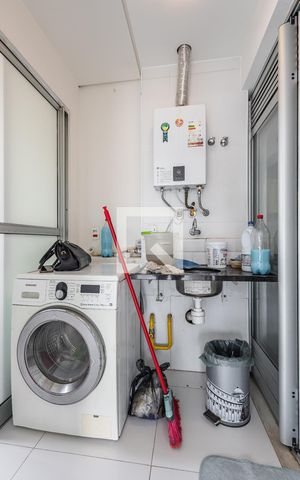 Apartamento à venda com 90m², 2 quartos e 2 vagasÁrea de Serviço