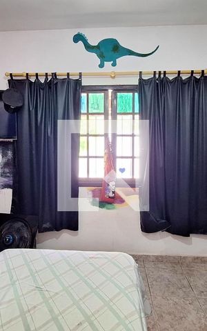 Casa à venda com 450m², 2 quartos e 4 vagas Casa à venda com 450m², 2 quartos e 4 vagasQuarto 1