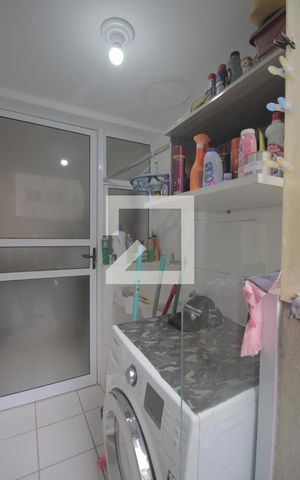 Apartamento à venda com 60m², 3 quartos e 1 vagaÁrea de Serviço