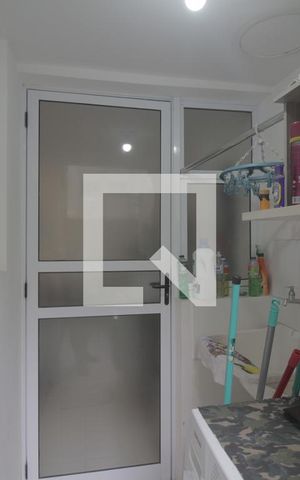 Apartamento à venda com 60m², 3 quartos e 1 vagaÁrea de Serviço