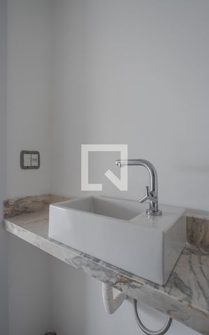 Apartamento à venda com 112m², 3 quartos e 2 vagas Apartamento à venda com 112m², 3 quartos e 2 vagasLavabo