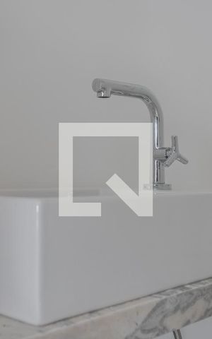 Apartamento à venda com 112m², 3 quartos e 2 vagas Apartamento à venda com 112m², 3 quartos e 2 vagasLavabo