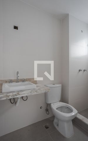 Apartamento à venda com 112m², 3 quartos e 2 vagas Apartamento à venda com 112m², 3 quartos e 2 vagasbanheiro Suíte 3