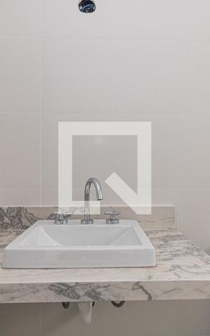 Apartamento à venda com 112m², 3 quartos e 2 vagasBanheiro da Suíte 2