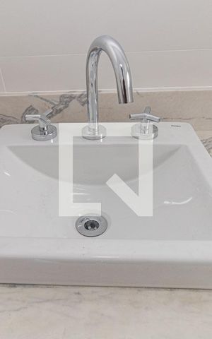 Apartamento à venda com 112m², 3 quartos e 2 vagasBanheiro da Suíte 2