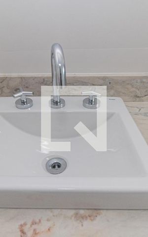 Apartamento à venda com 112m², 3 quartos e 2 vagasBanheiro da Suíte 2
