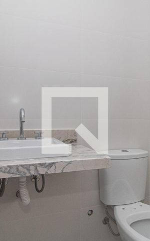 Apartamento à venda com 112m², 3 quartos e 2 vagasBanheiro da Suíte 2