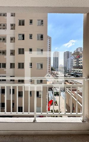 Apartamento à venda com 39m², 2 quartos e sem vaga Apartamento à venda com 39m², 2 quartos e sem vagaVaranda e Área de Serviço