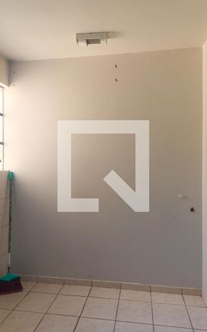 Apartamento para alugar com 48m², 2 quartos e 1 vagaCozinha e Área de Serviço
