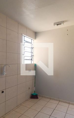 Apartamento para alugar com 48m², 2 quartos e 1 vagaCozinha e Área de Serviço
