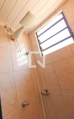 Apartamento para alugar com 48m², 2 quartos e 1 vagaBanheiro Social