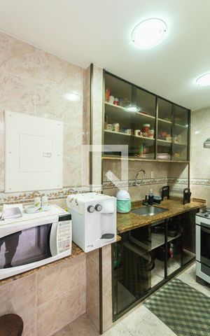 Apartamento à venda com 97m², 3 quartos e sem vagaCozinha