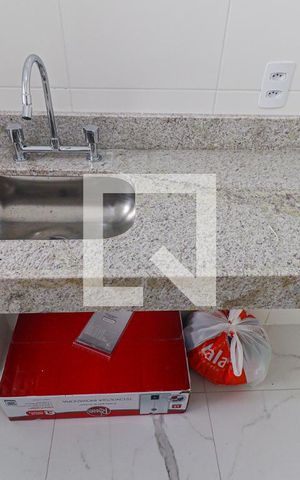 Apartamento à venda com 70m², 2 quartos e 2 vagasCozinha e Área de Serviço