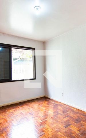 Casa à venda com 150m², 3 quartos e 1 vaga Casa à venda com 150m², 3 quartos e 1 vagaQuarto 1