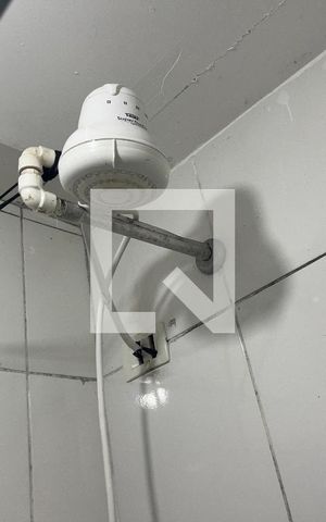 Studio para alugar com 18m², 0 quarto e sem vagaKitnet banheiro