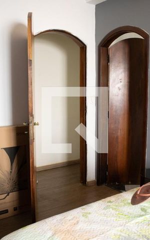 Casa à venda com 340m², 3 quartos e 4 vagasQuarto 2