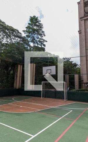 Apartamento para alugar com 200m², 3 quartos e 2 vagasÁrea comum 