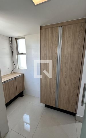 Apartamento para alugar com 90m², 2 quartos e 2 vagas Apartamento para alugar com 90m², 2 quartos e 2 vagasÁrea de Serviço
