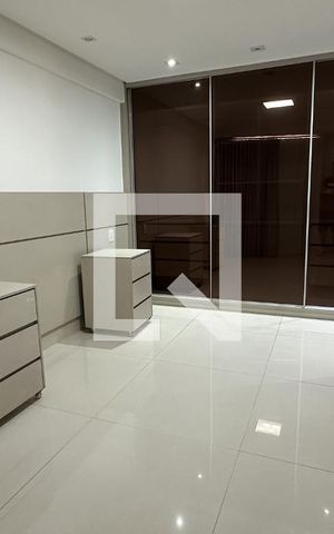 Apartamento para alugar com 90m², 2 quartos e 2 vagas Apartamento para alugar com 90m², 2 quartos e 2 vagasSuite