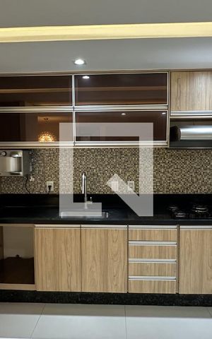 Apartamento para alugar com 90m², 2 quartos e 2 vagas Apartamento para alugar com 90m², 2 quartos e 2 vagasCozinha