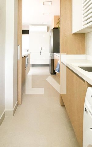 Apartamento à venda com 70m², 2 quartos e 1 vaga Apartamento à venda com 70m², 2 quartos e 1 vagaÁrea de serviço