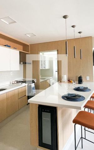 Apartamento à venda com 70m², 2 quartos e 1 vaga Apartamento à venda com 70m², 2 quartos e 1 vagaSala