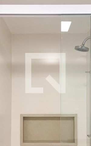 Apartamento à venda com 70m², 2 quartos e 1 vaga Apartamento à venda com 70m², 2 quartos e 1 vagaBanheiro