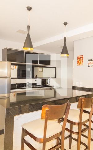 Apartamento à venda com 85m², 3 quartos e 2 vagas Apartamento à venda com 85m², 3 quartos e 2 vagasÁrea comum - Salão de festas