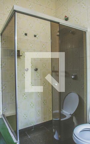 Casa para alugar com 255m², 4 quartos e 4 vagasBanheiro Suíte