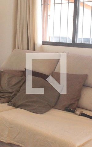 Casa à venda com 104m², 3 quartos e 2 vagasDetalhe Sala
