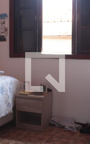 Casa à venda com 104m², 3 quartos e 2 vagasQuarto 1
